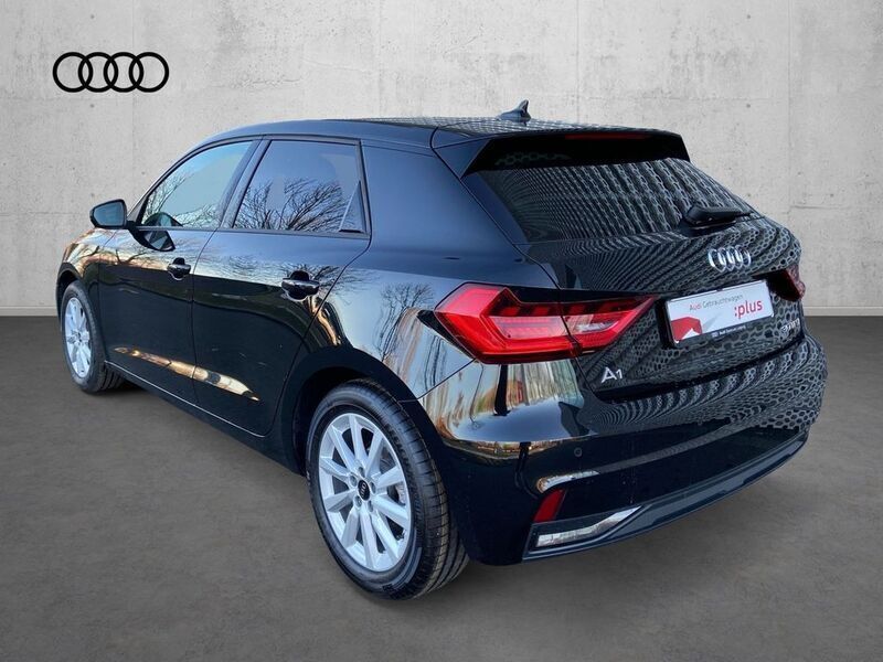 Gebraucht Audi A1 Sportback Advanced Plus 110 PS (80 kW) 2024 Mythosschwarz metallic Kleinwagen