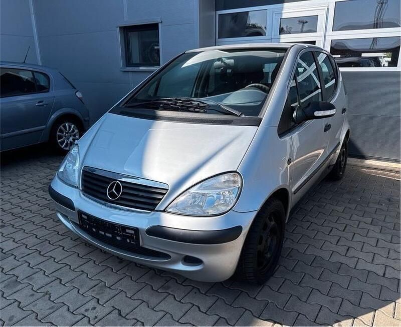 Silber Gebraucht 2003 Mercedes A140 Limousine | 3.450 € - Bild 1/4