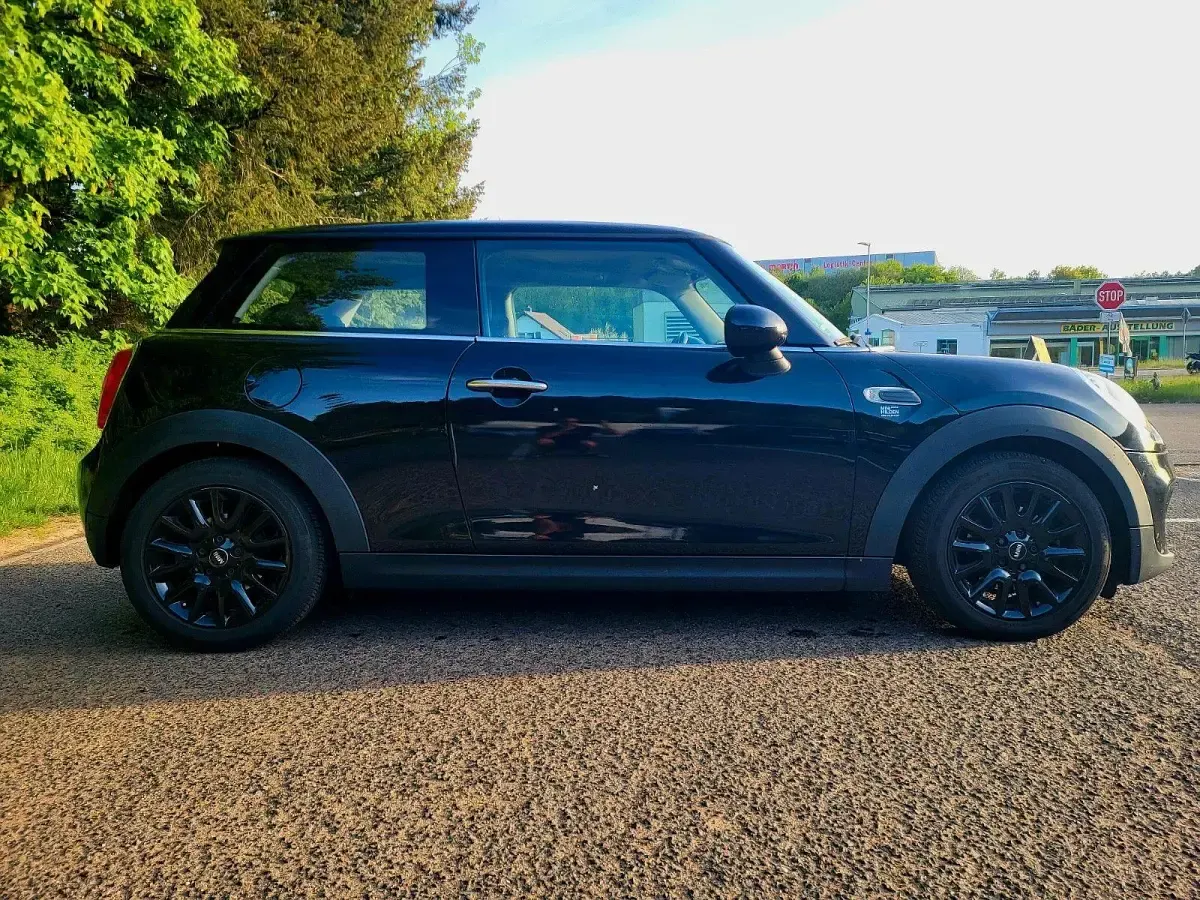 Gebraucht Mini ONE 102 PS (75 kW) 2016 Schwarz Kleinwagen