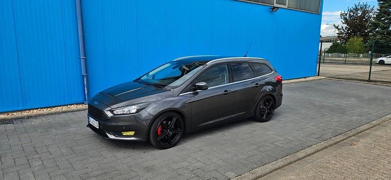Gebraucht 2015 Ford Focus Titanium Kombi | 9.999 € (Fairer Preis) - Bild 1/4