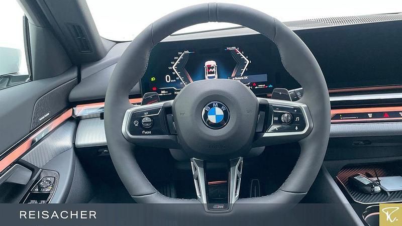 Neu BMW 520 Performance 197 PS (144 kW) 2026 Weiß Kombi