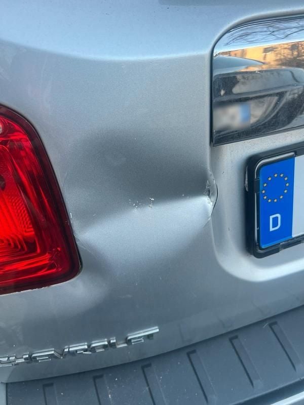 Gebraucht Chevrolet Orlando 163 PS (119 kW) 2012 Silber Van / Kleinbus