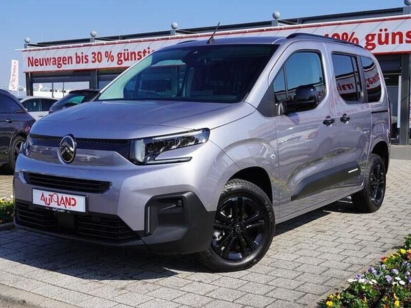 Neu Citroën Berlingo 131 PS (96 kW) 2025 Grau Van / Kleinbus
