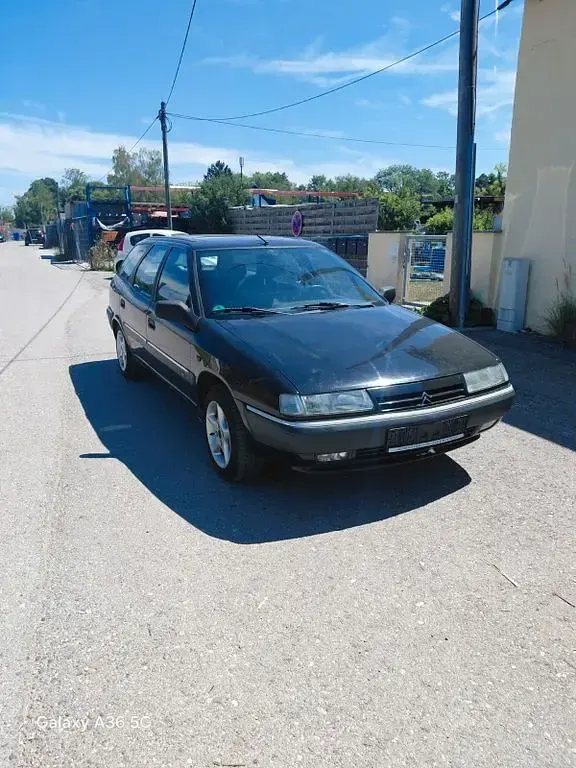 Gebraucht Citroën Xantia 101 PS (74 kW) 1997 Schwarz Kombi