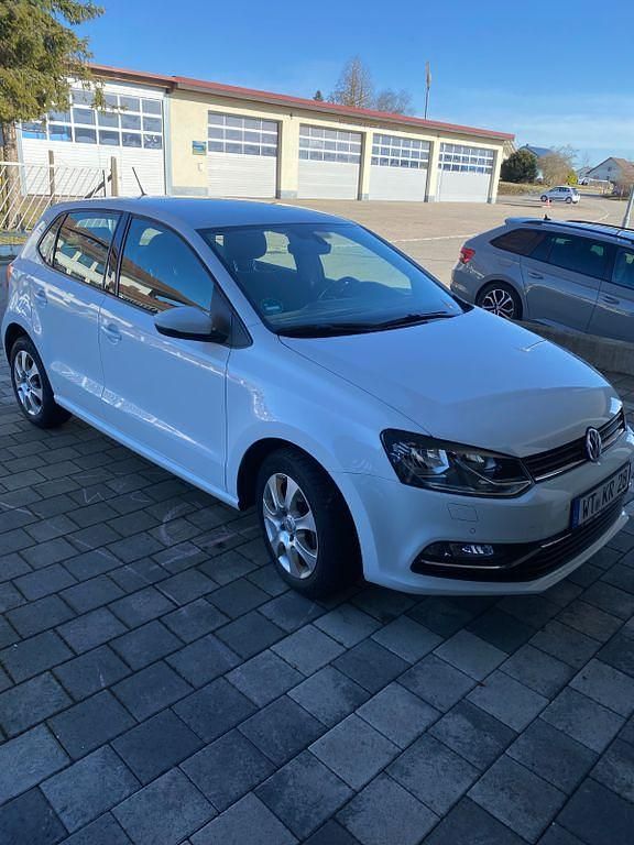 Gebraucht VW Polo 90 PS (66 kW) 2015 Weiß Limousine