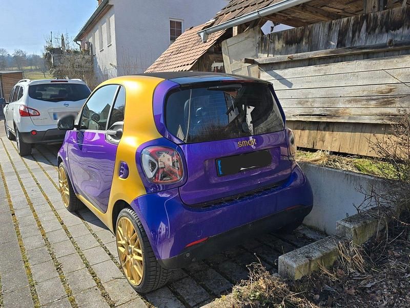 Gebraucht Smart ForTwo Coupé 60 kW (82 PS) 2021 Violet Coupé