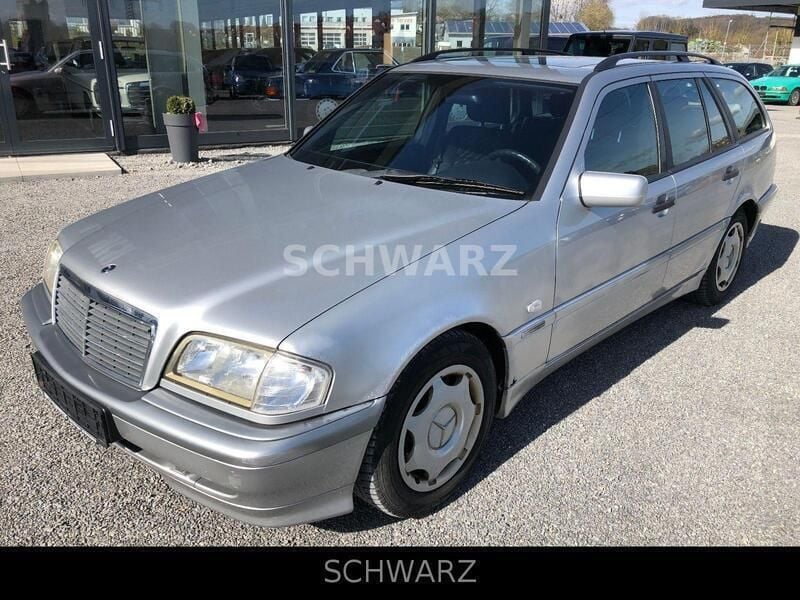 Silber Gebraucht 1999 Mercedes C180 Kombi | 1.000 € (Superpreis) - Bild 1/4
