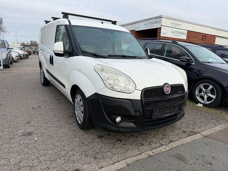 Gebraucht Fiat Doblò 101 PS (74 kW) 2010 Weiß Van / Kleinbus