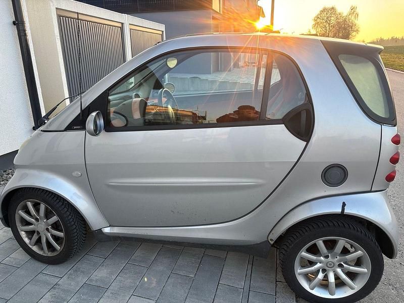 Gebraucht Smart ForTwo Coupé 61 PS (44 kW) 2006 Silber Coupé