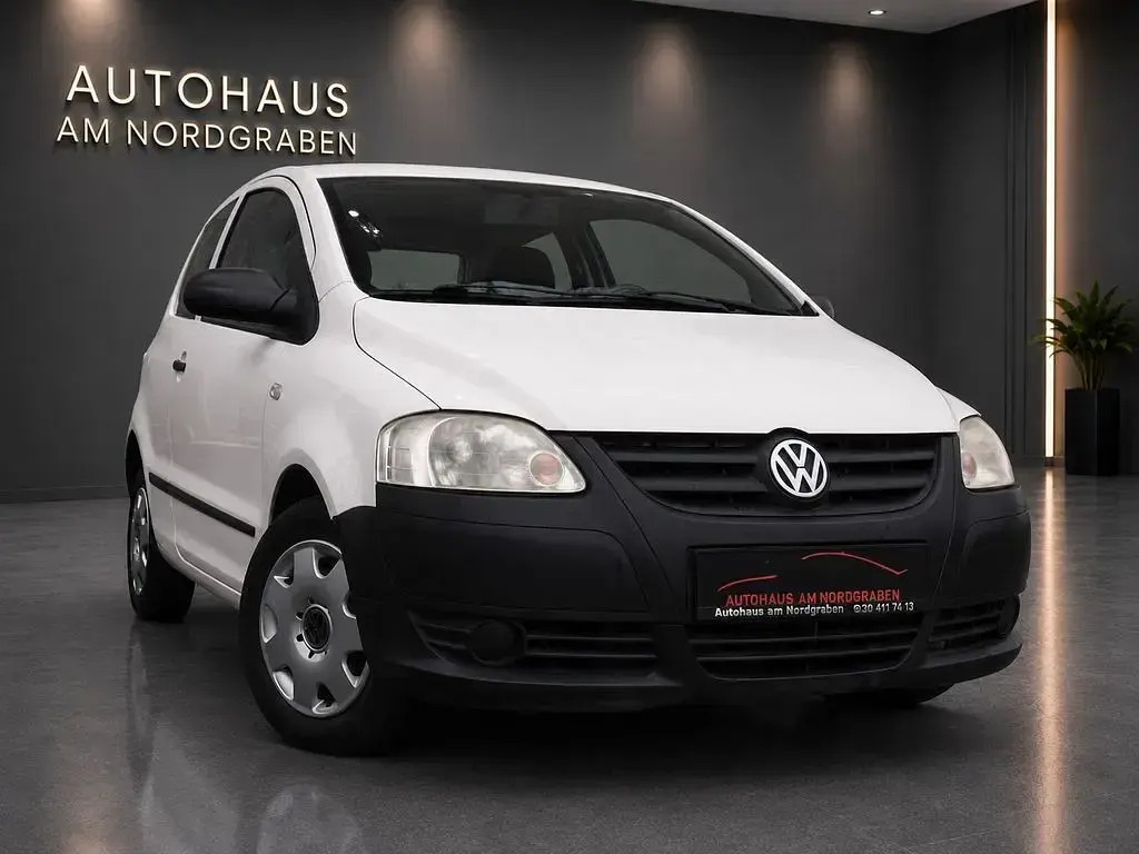 Gebraucht VW Fox Basis 54 PS (39 kW) 2007 Weiß Kleinwagen
