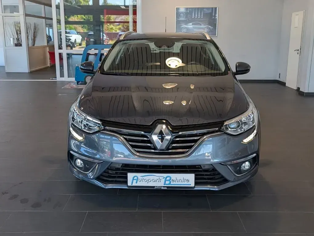 Gebraucht Renault Mégane 116 PS (85 kW) 2020 Grau Limousine