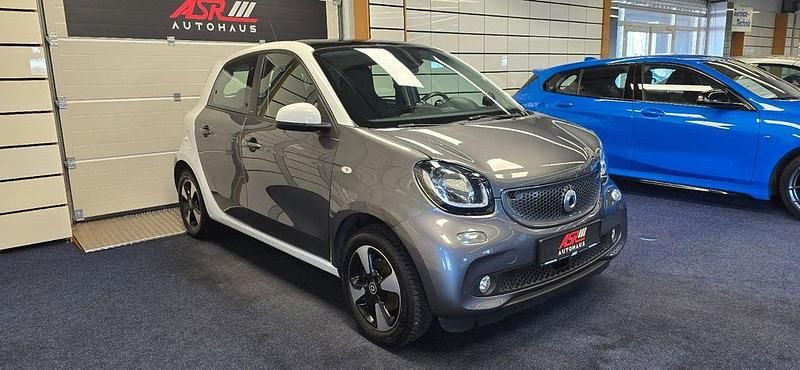 Gebraucht Smart ForFour Basis 90 PS (66 kW) 2019 Grau Kleinwagen
