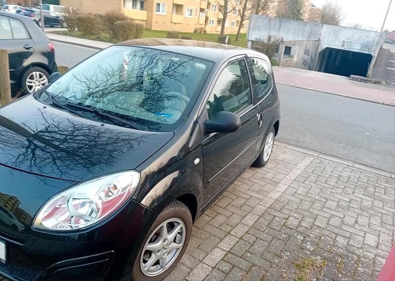 Second-hand Renault Twingo 76 CP (55 kW) 2009 Negru Hatchback