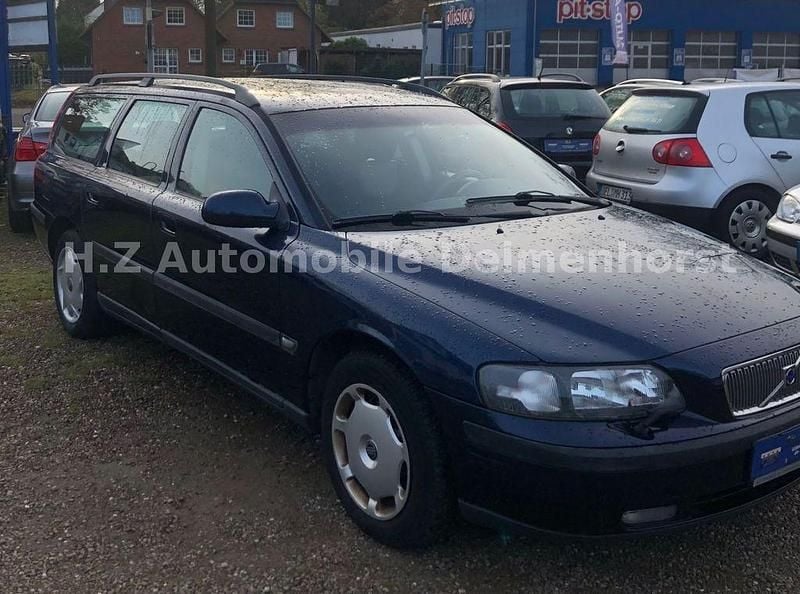 Gebraucht Volvo V70 140 PS (102 kW) 2001 Blau Kombi