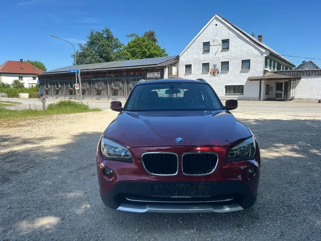 Usado BMW X1 xLine 143 CV (105 kW) 2012 Rojo SUV
