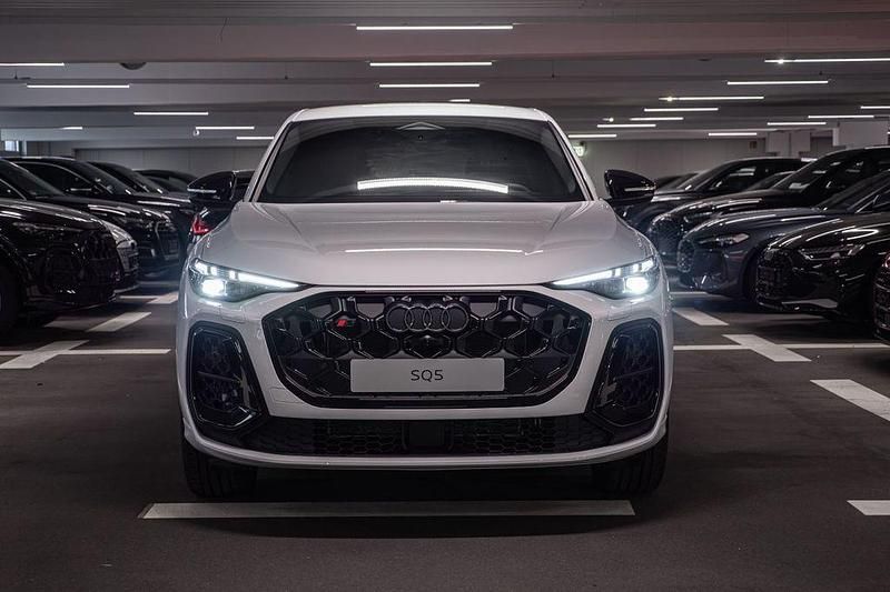 Neu Audi SQ5 Sportback Sport 367 PS (269 kW) 2026 Weiß SUV