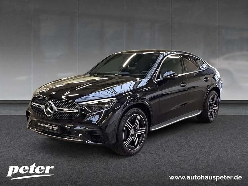 Metalliclack obsidianschwarz Gebraucht 2025 Mercedes GLC220 AMG Coupé | 66.860 € (Fairer Preis) - Bild 1/4