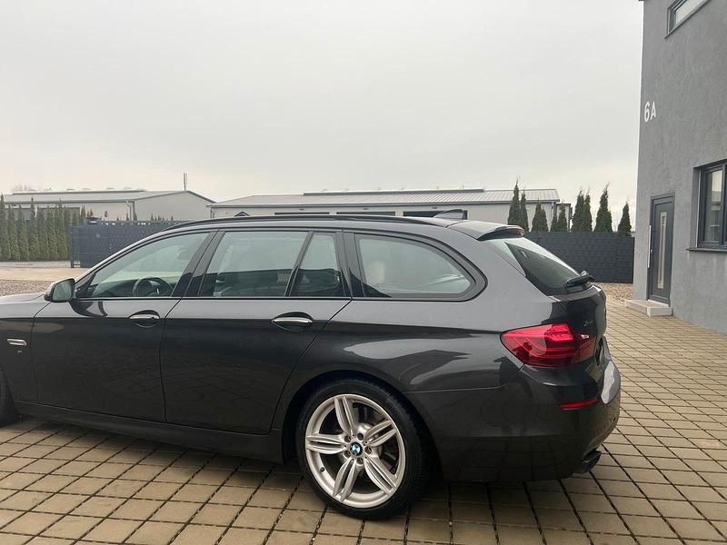 Gebraucht BMW M550 Performance 381 PS (280 kW) 2014 Grau Limousine
