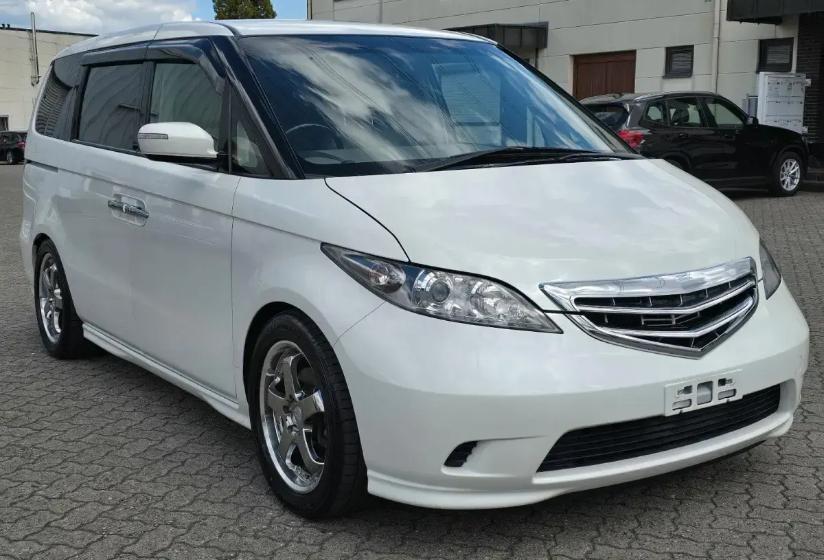 Gebraucht Honda Elysion 210 PS (154 kW) 2005 Van / Kleinbus