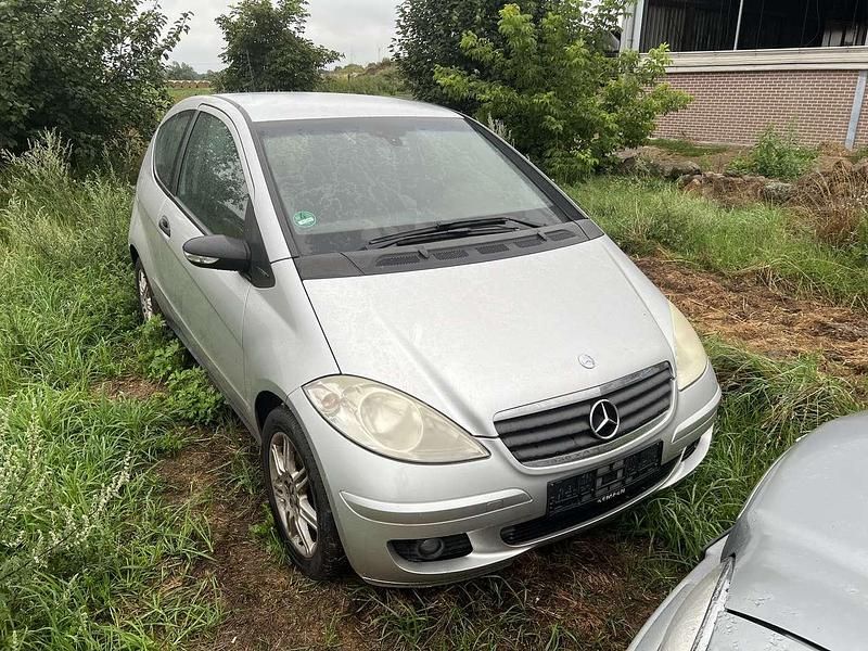 Gebraucht 2007 Mercedes A180 Avantgarde Limousine | 500 € - Bild 1/4