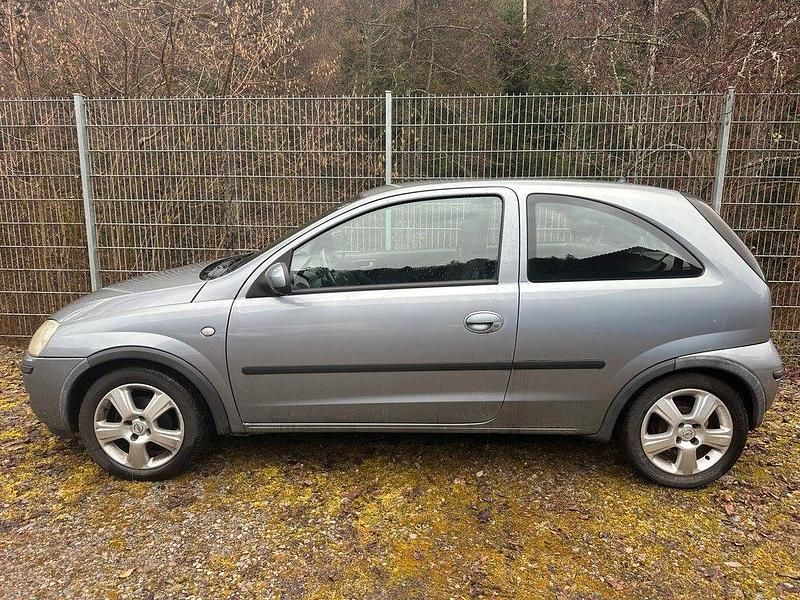 Gebraucht Opel Corsa 60 PS (44 kW) 2004 Kleinwagen