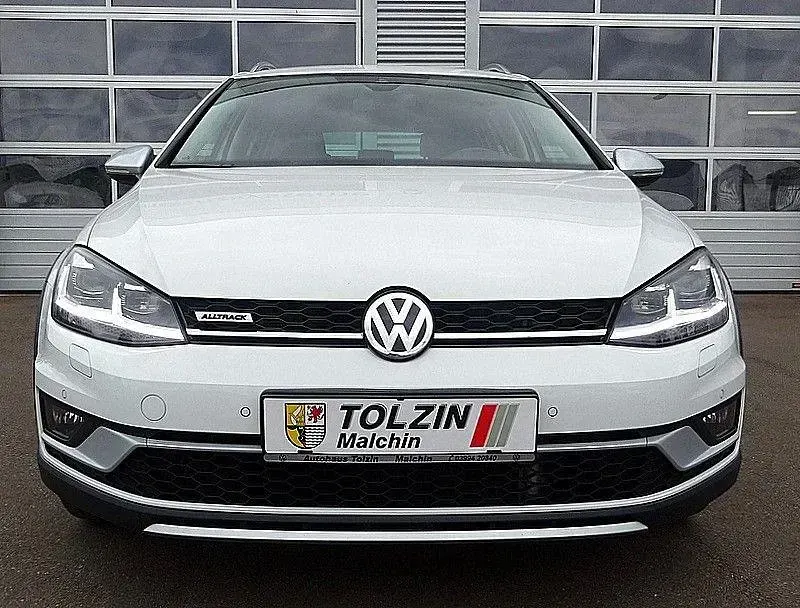 Gebraucht VW Golf Alltrack 184 PS (135 kW) 2019 Weiß Kombi