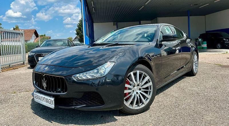 Schwarz Gebraucht 2013 Maserati Ghibli Coupé | 27.480 € (Fairer Preis) - Bild 1/4