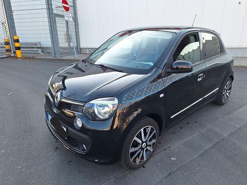 Gebraucht Renault Twingo 90 PS (66 kW) 2018 Schwarz Kleinwagen
