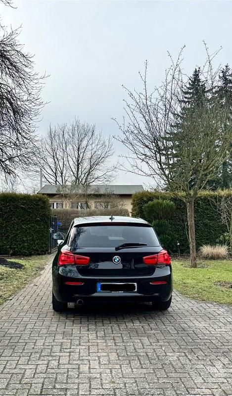 Gebraucht BMW 118 136 PS (100 kW) 2018 Schwarz Kleinwagen