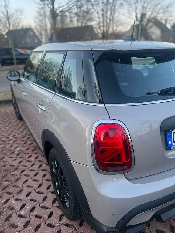 Gebraucht Mini ONE 102 PS (75 kW) 2022 Beige Kleinwagen