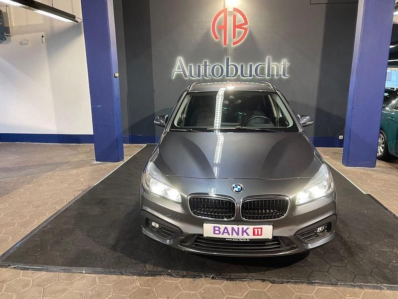 Gebraucht BMW 216 Active Tourer Advantage 102 PS (75 kW) 2017 Grau Van / Kleinbus