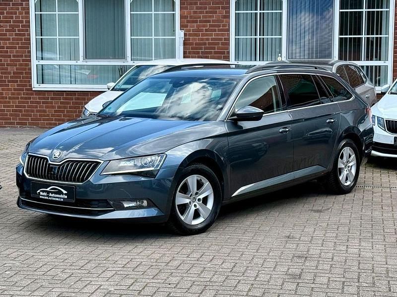 Gebraucht Skoda Superb 190 PS (139 kW) 2015 Grau Kombi