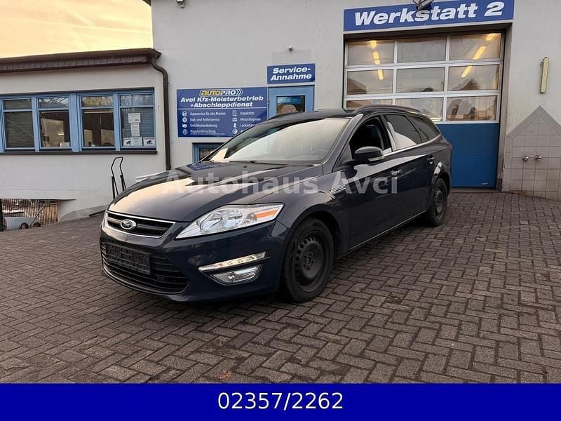 Gebraucht Ford Mondeo Champions Edition 120 PS (88 kW) 2013 Schwarz Kombi