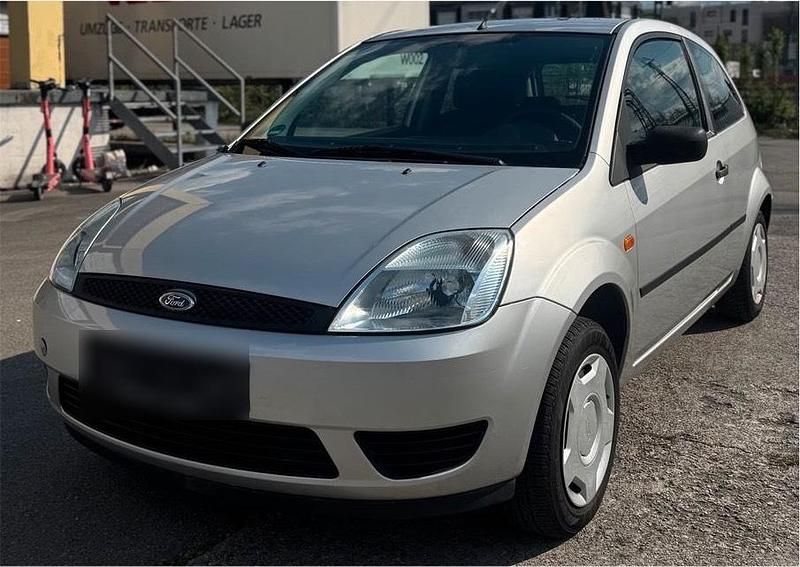 Gebraucht Ford Fiesta 60 PS (44 kW) 2005 Silber Kleinwagen