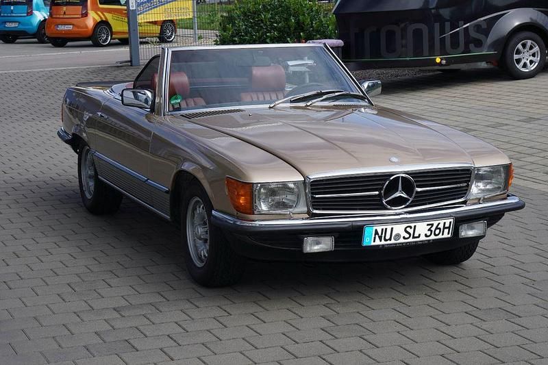Gebraucht Mercedes SL500 241 PS (177 kW) 1981 Gold Cabrio