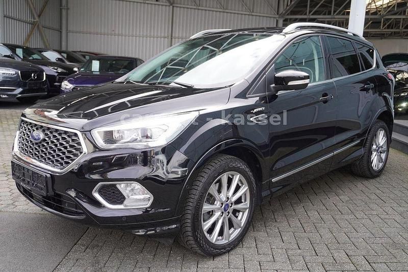 Gebraucht Ford Kuga Vignale 179 PS (131 kW) 2019 Schwarz SUV