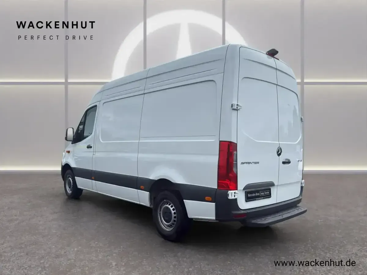 Gebraucht Mercedes Sprinter 170 PS (125 kW) 2024 Weiß Van