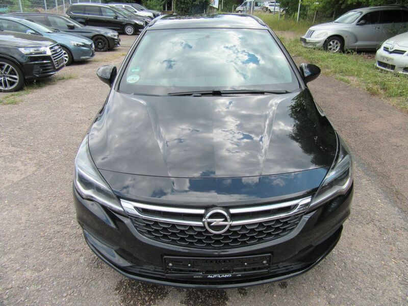 Schwarz Gebraucht 2019 Opel Astra Edition Kombi | 6.400 € (Superpreis) - Bild 1/4
