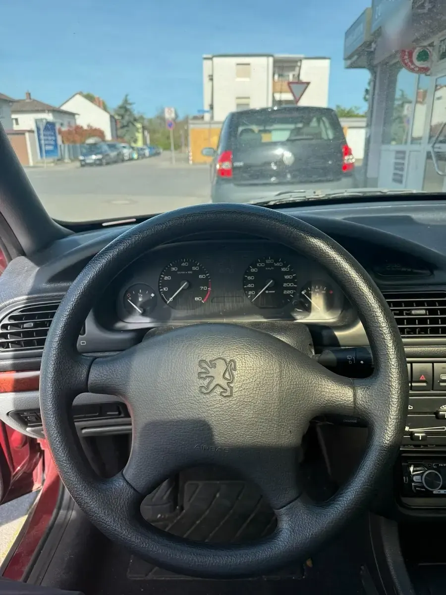 Gebraucht Peugeot 406 110 PS (80 kW) 1996 Rot Limousine