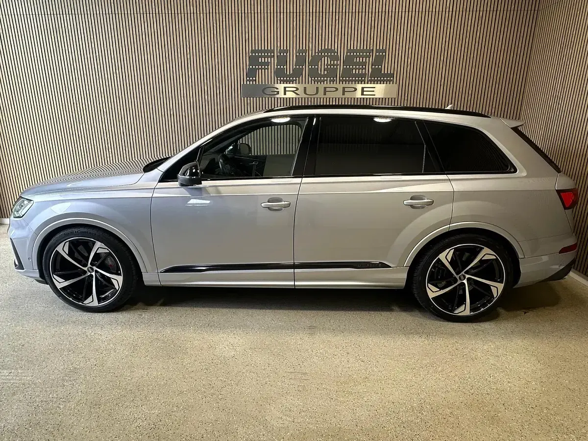 Gebraucht Audi SQ7 Ambiente 435 PS (319 kW) 2020 Florettsilber metallic SUV