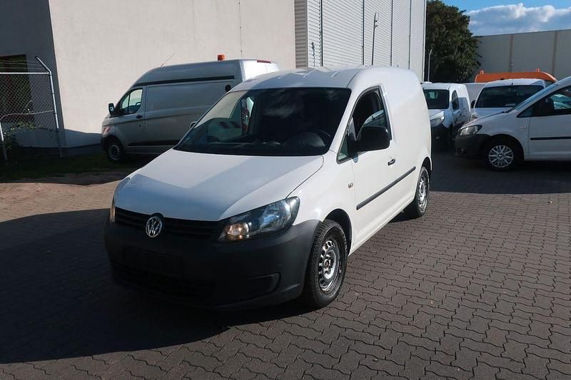 Weiß Gebraucht 2015 VW Caddy Van / Kleinbus | 6.700 € (Fairer Preis) - Bild 1/4