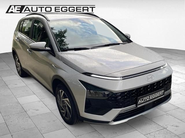 Grau Neu 2025 Hyundai Bayon Trend SUV | 26.588 € (Fairer Preis) - Bild 1/3