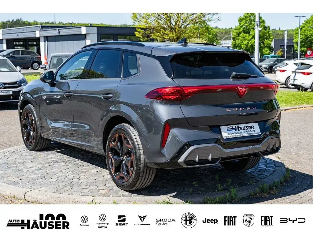 Neu Cupra Terramar 204 PS (150 kW) 2026 Grau SUV
