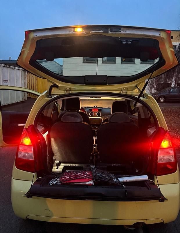 Usata Citroën C2 70 CV (51 kW) 2006 Giallo Utilitaria