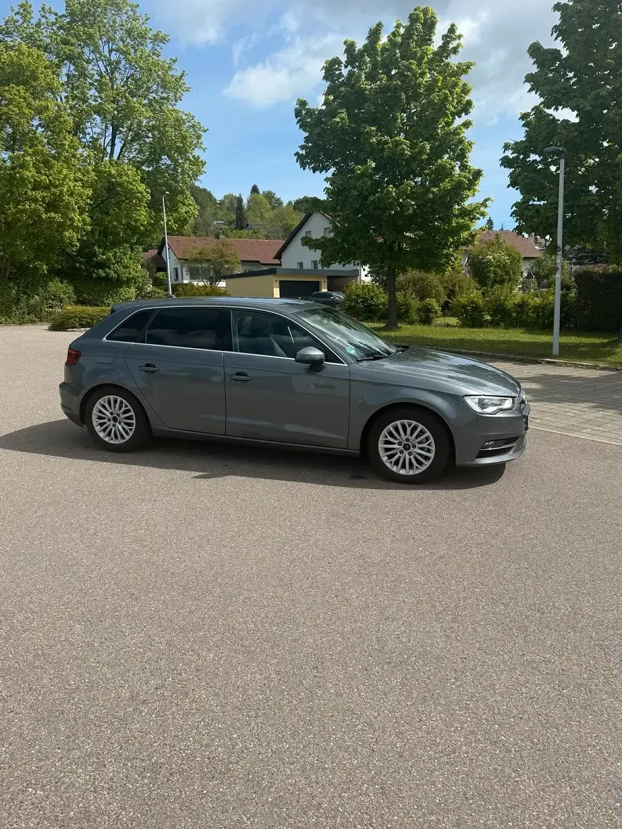 Gebraucht Audi A3 150 PS (110 kW) 2014 Grau Kombi