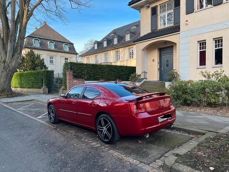 Gebraucht Dodge Charger SE 193 PS (141 kW) 2006 Rot Limousine