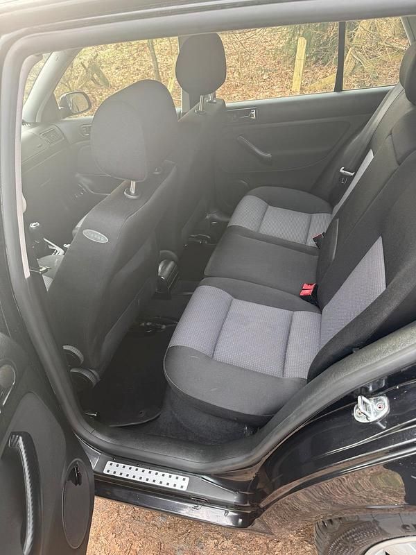 Gebraucht VW Golf IV 101 PS (74 kW) 2003 Schwarz Kleinwagen