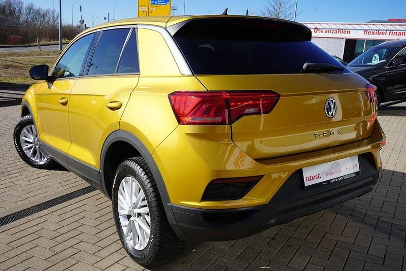 Gebraucht VW T-Roc Style 116 PS (85 kW) 2020 Kurkumagelb SUV