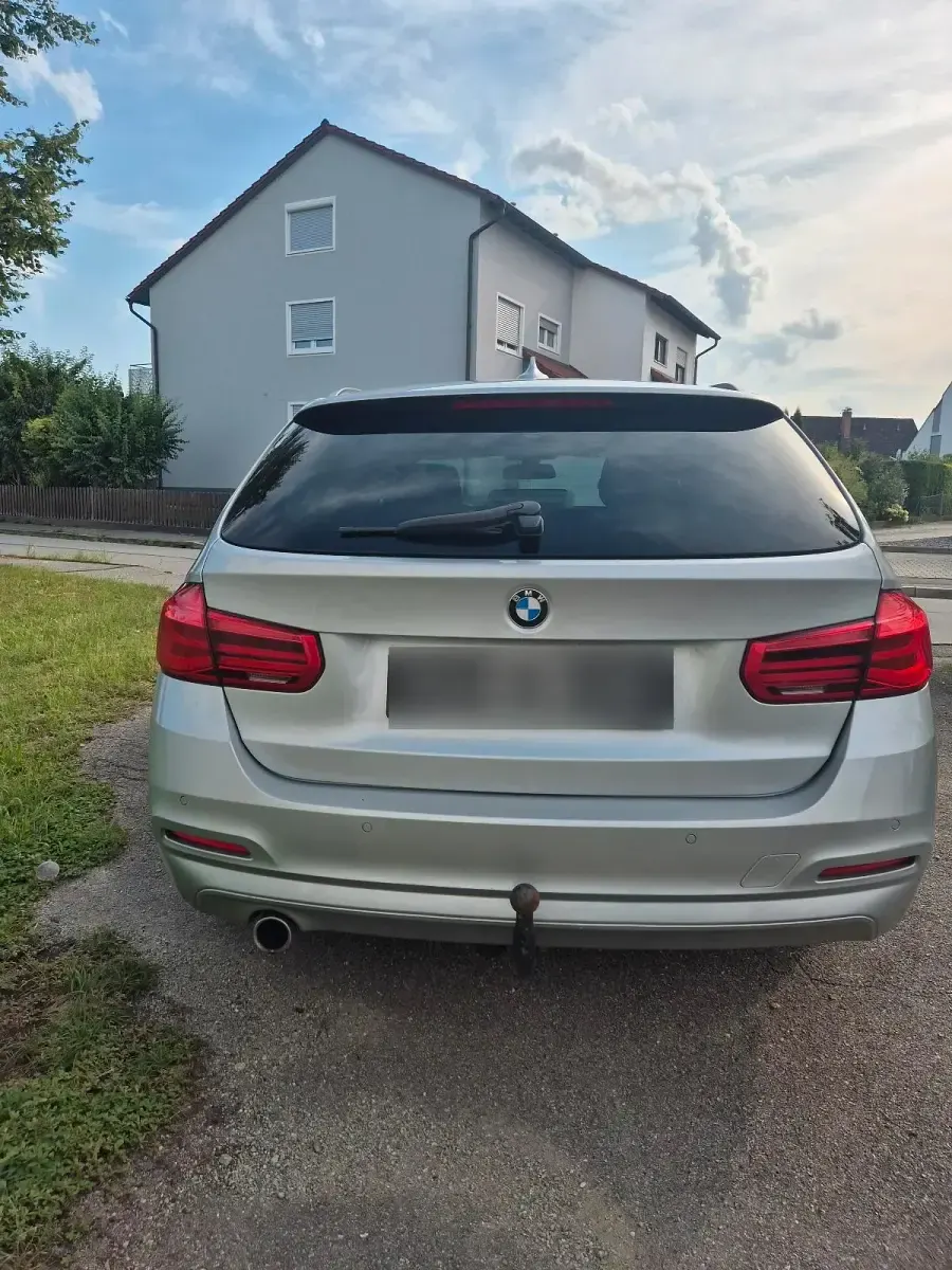 Gebraucht BMW 318 150 PS (110 kW) 2017 Kombi