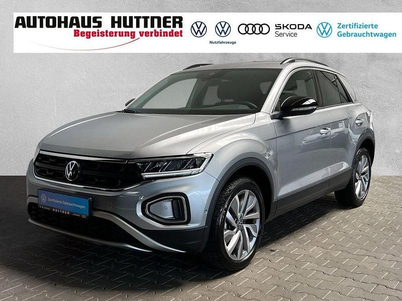 Pyritsilber (metallic) Gebraucht 2024 VW T-Roc Goal SUV | 29.990 € (Etwas zu teuer) - Bild 1/4